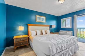 Oceanfront Inn Room #19- Ocean View Balcony King Bed